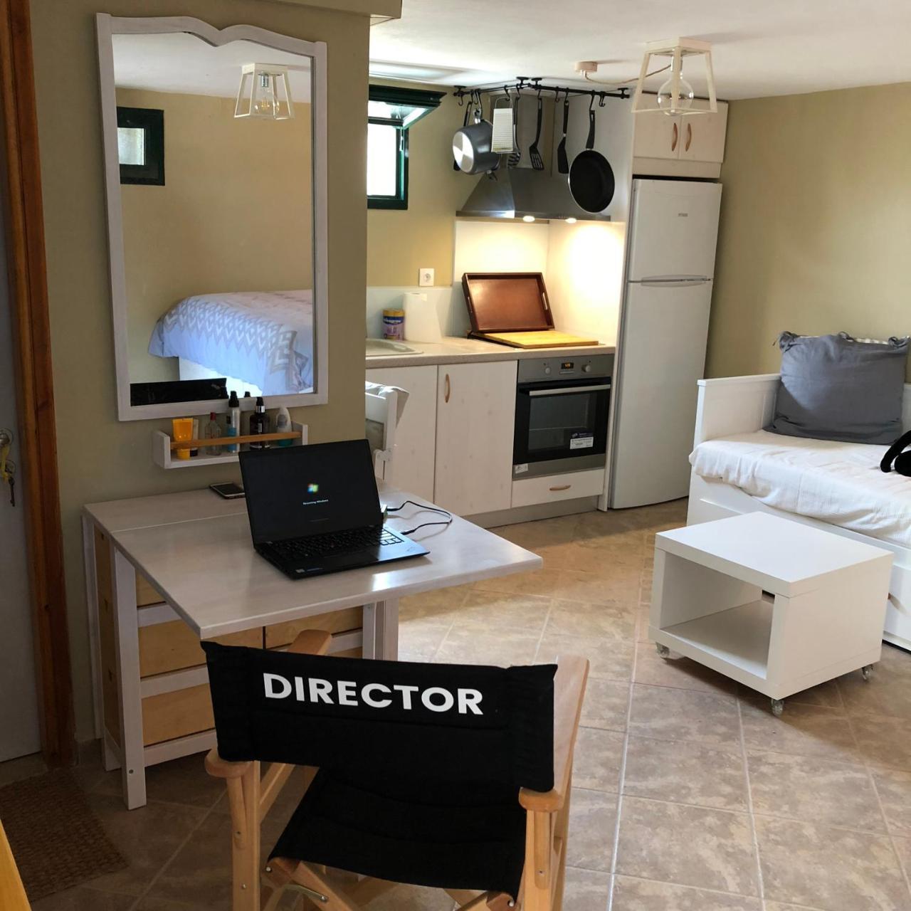 Papaduke House Apartment คาลีเวส ภายนอก รูปภาพ